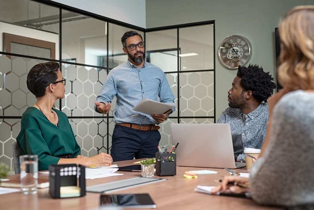 10 strategies to expand your business using LinkedIn